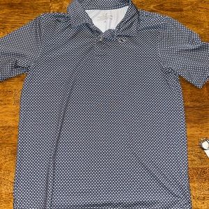 Vineyard Vines boys polo size M. Poly/spandex blend. Smoke free home
